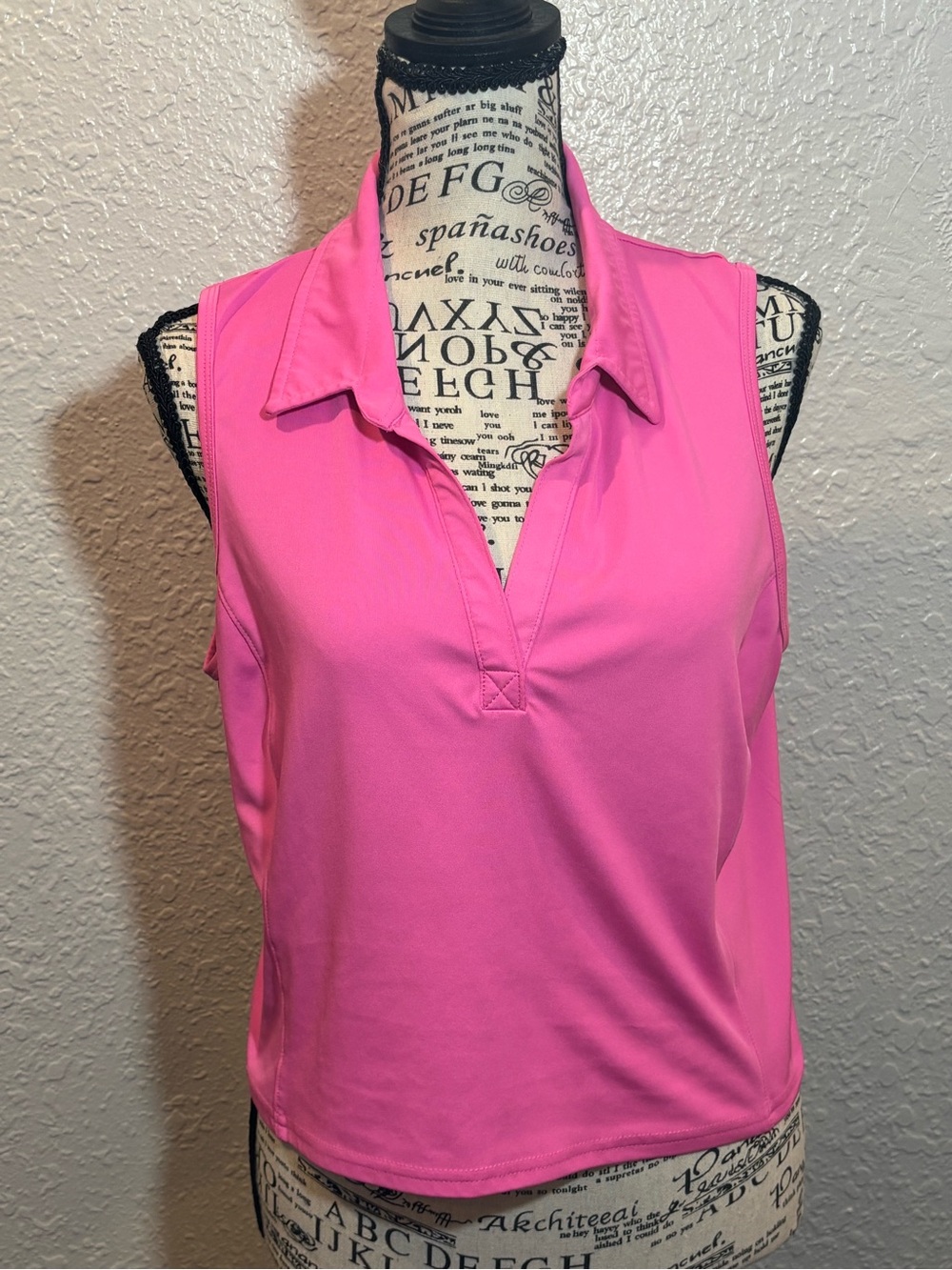 Hind Sleeveless Polo Tank Top - Hot Pink
